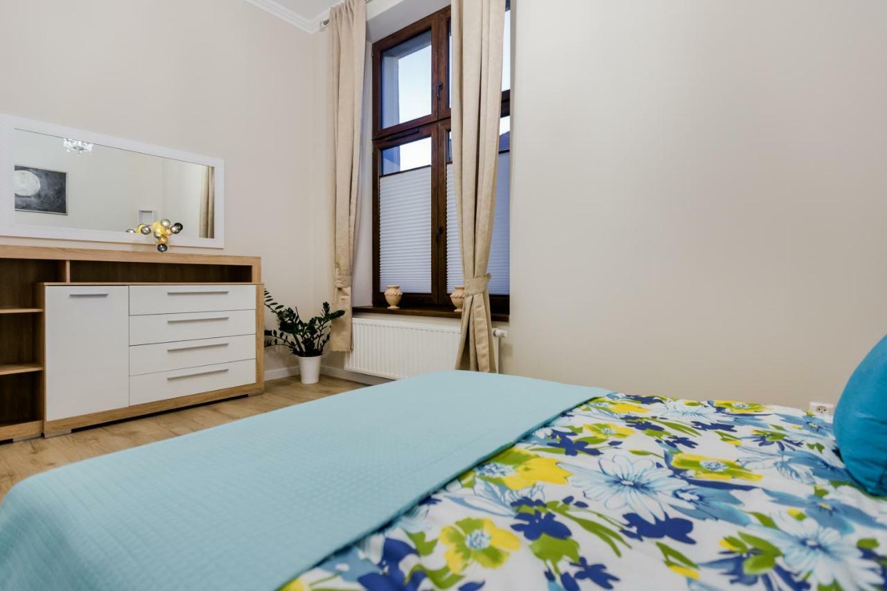 Kings Landing Apartament Krakau Buitenkant foto