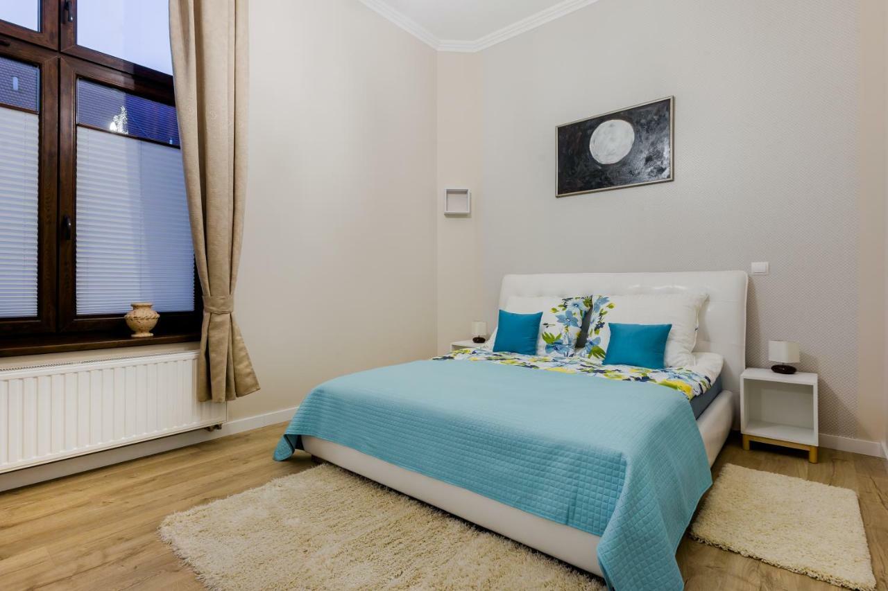 Kings Landing Apartament Krakau Buitenkant foto